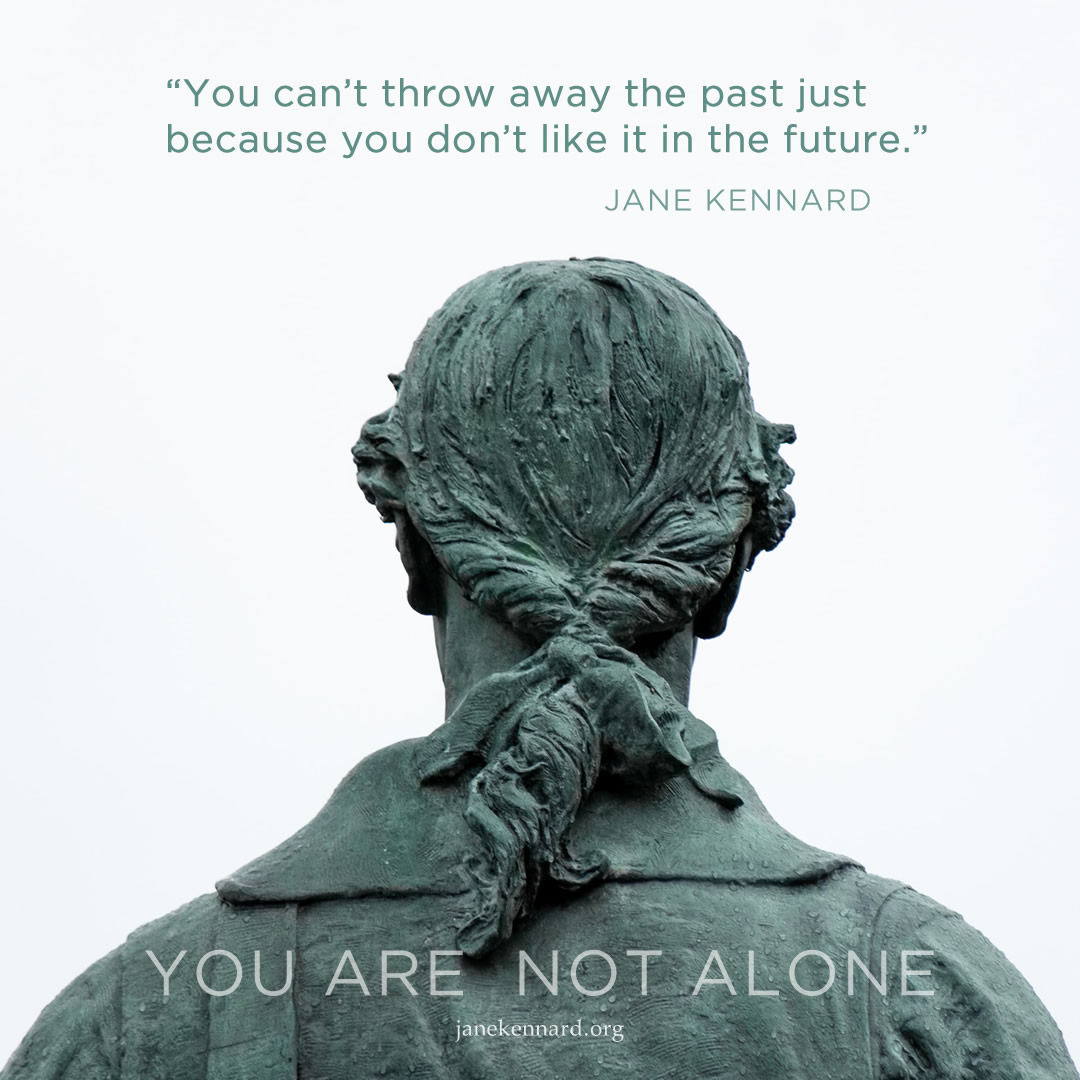 Jane-Kennard-mother-energy-you-are-not-alone-photo-donovan-reeves-IZ-8E27kGCI-unsplash